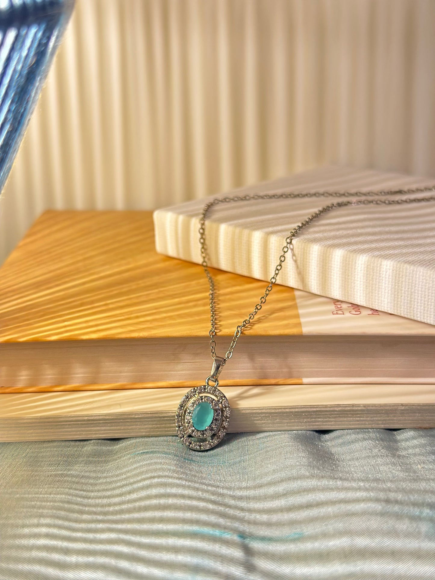 Noire Necklace