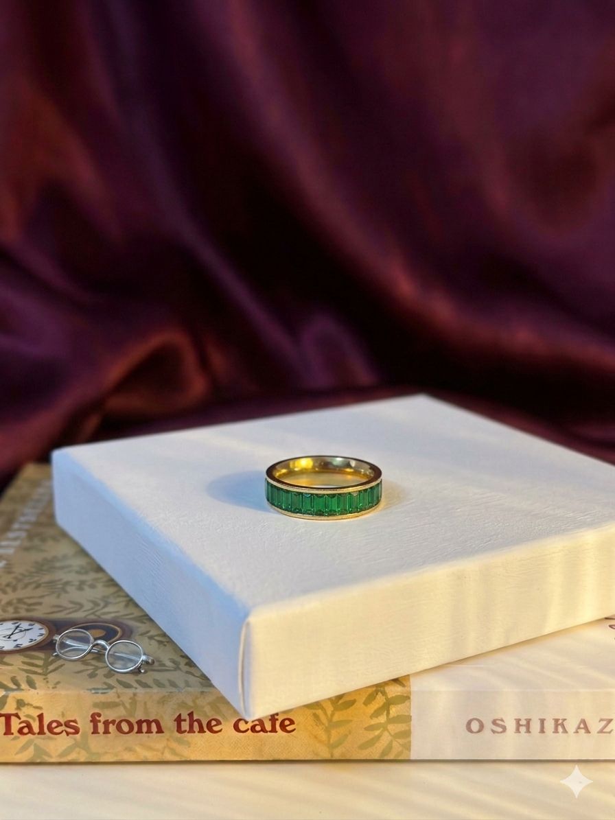 Emerald Creme Line