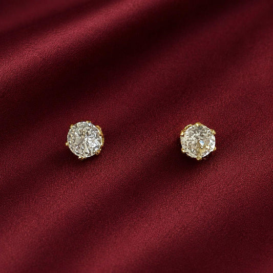 Constance Studs